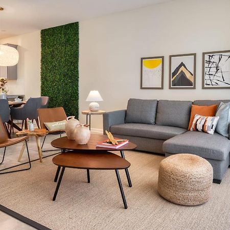 Pleasant Home With Lake View And Themed Bedroom Orlando Exteriör bild