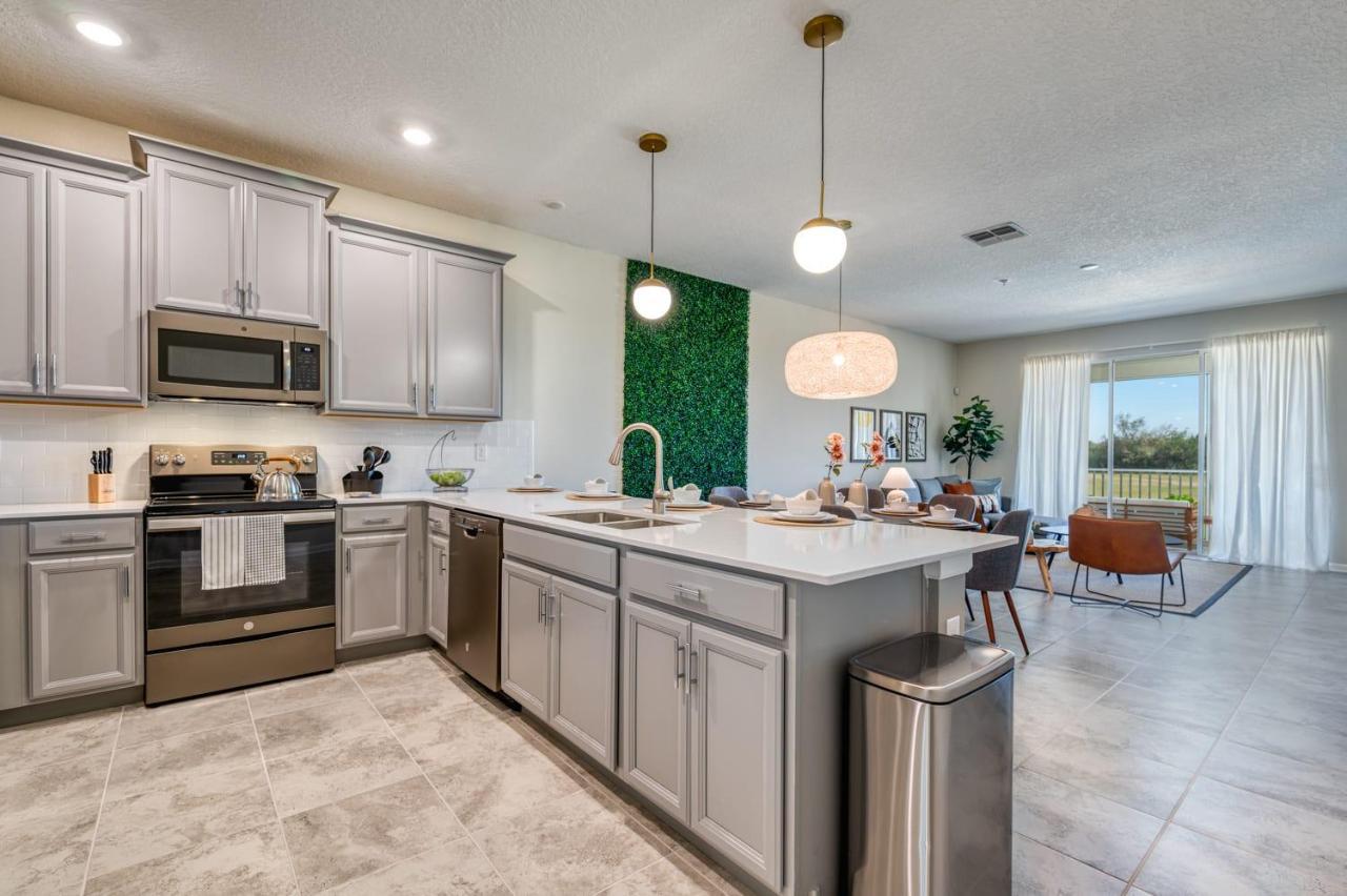 Pleasant Home With Lake View And Themed Bedroom Orlando Exteriör bild
