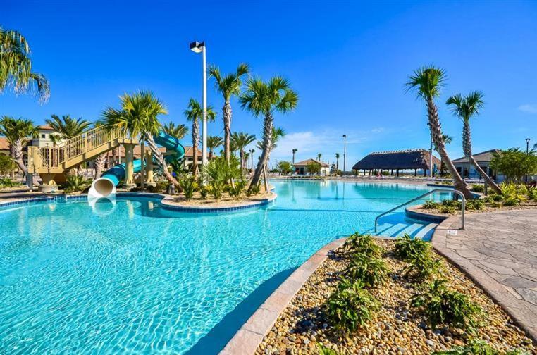Pleasant Home With Lake View And Themed Bedroom Orlando Exteriör bild